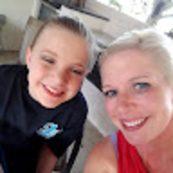 Meet your Posher, Anita - Picture 1 of 1